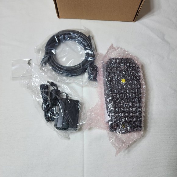 Ingenico Lane 3000: Fast, Secure Brand New - Picture 3 of 6